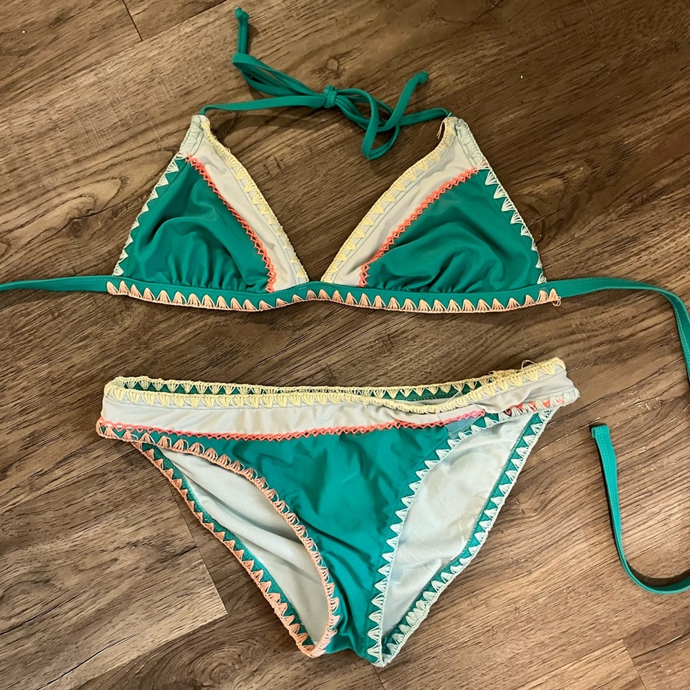 Colorful bikini set
